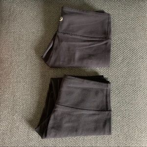 lululemon wunder under crops LOT OF 2 old luon